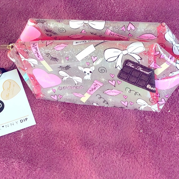 Too Faced Skinny Dip Clover, makeup zippered bag new with tags - Picture 2 of 3